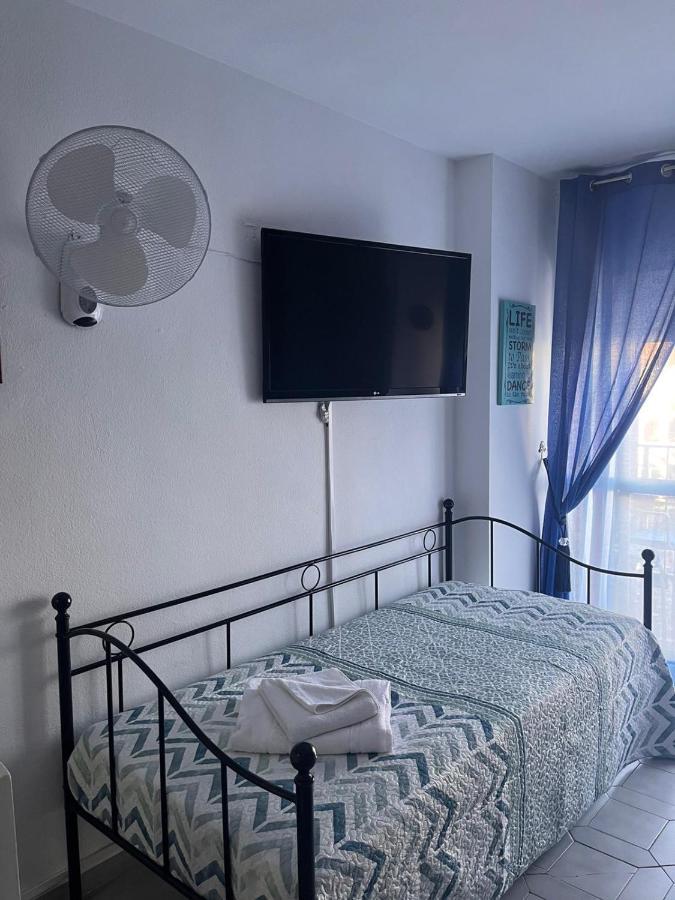 Minerva Holidays Estudio En Benalmadena Benalmádena Exterior foto